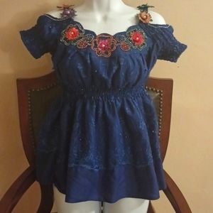 NWOT Gorgeous Handmade Extra Small Guatemalan Navy Blouse w Elegant Detail